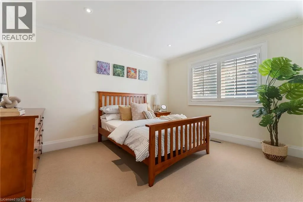 1511 JASMINE Crescent