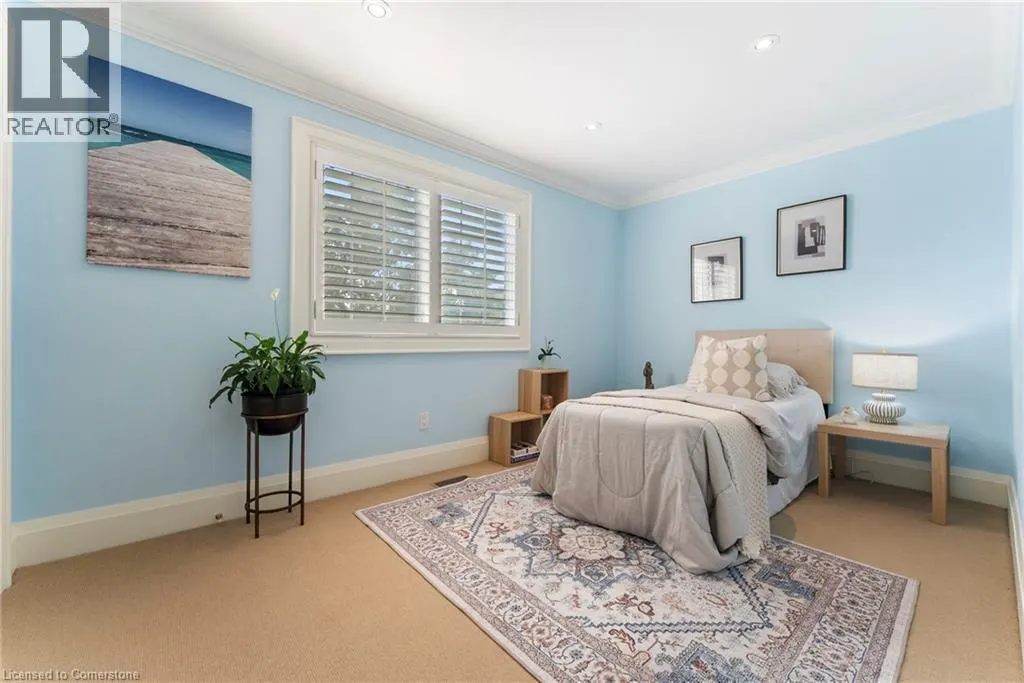 1511 JASMINE Crescent