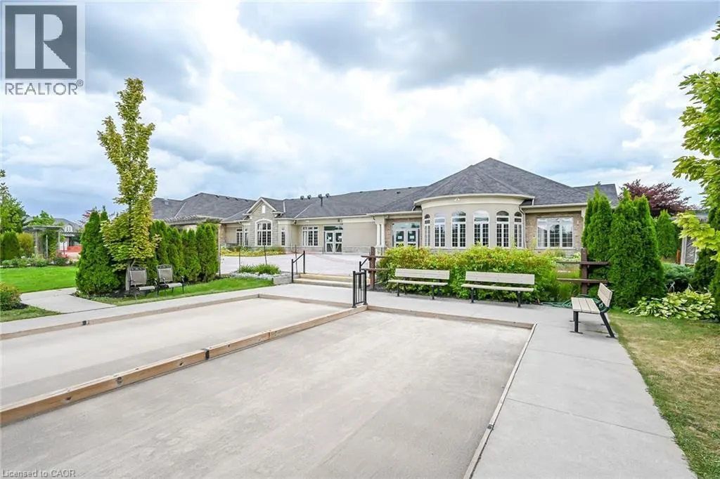 31 ABBOTSFORD Trail