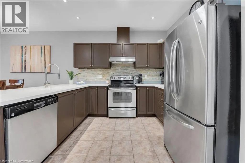 31 ABBOTSFORD Trail