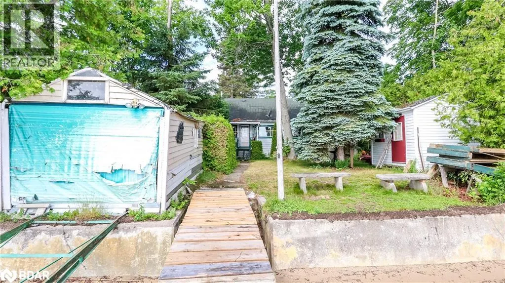 1895 SIMCOE Boulevard