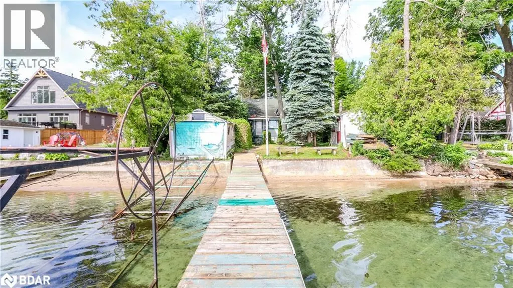 1895 SIMCOE Boulevard