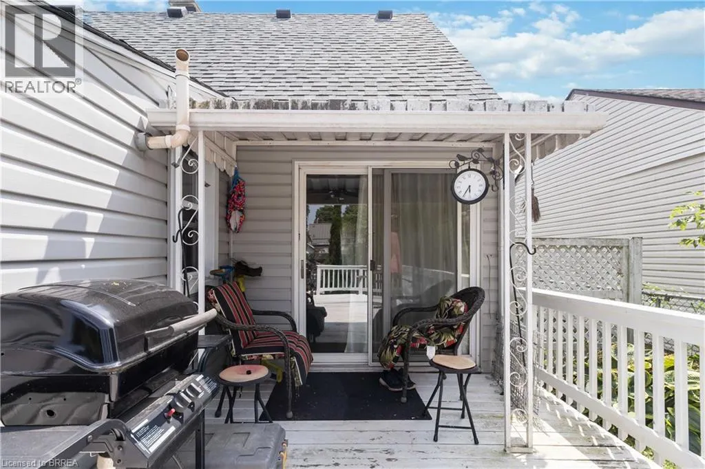 71 SALISBURY Avenue