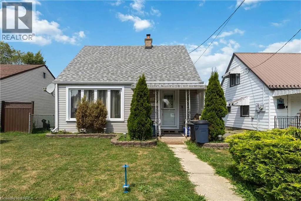 71 SALISBURY Avenue