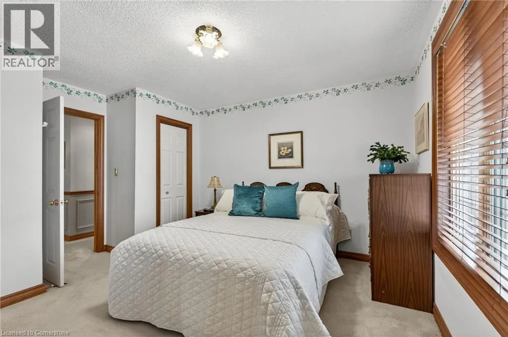 64 SUMMERDALE Place