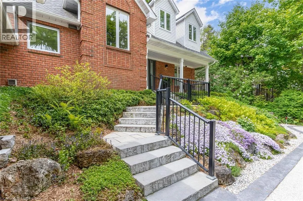 158 SULPHUR SPRINGS Road