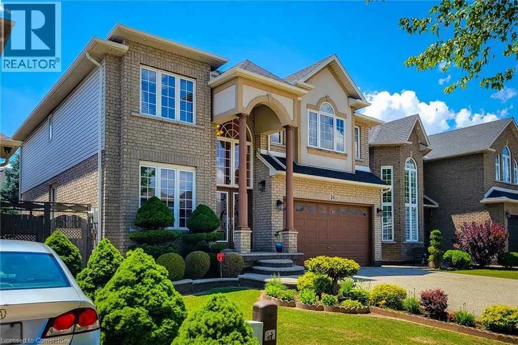 26 COLIN Crescent