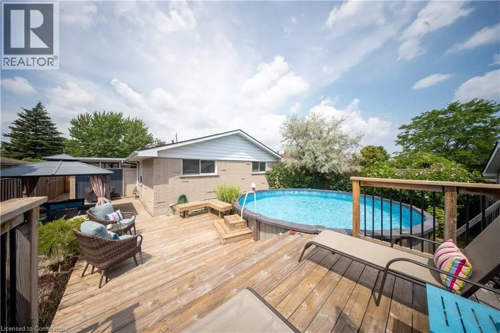 34 ALPINE Avenue
