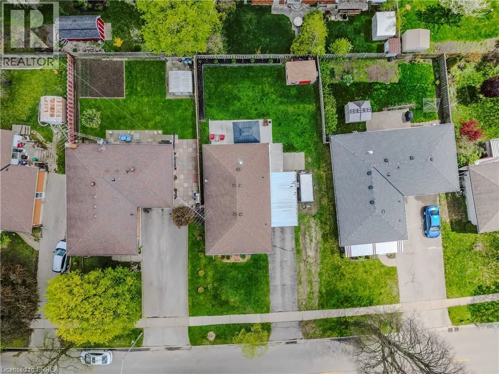 43 LINDEN Avenue