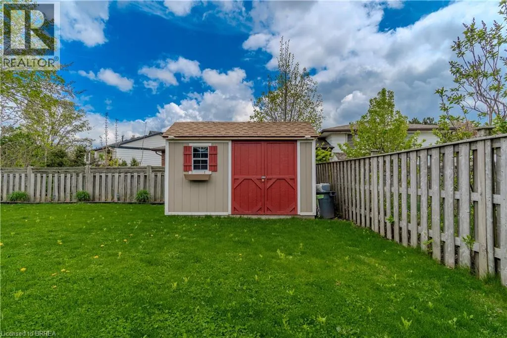43 LINDEN Avenue