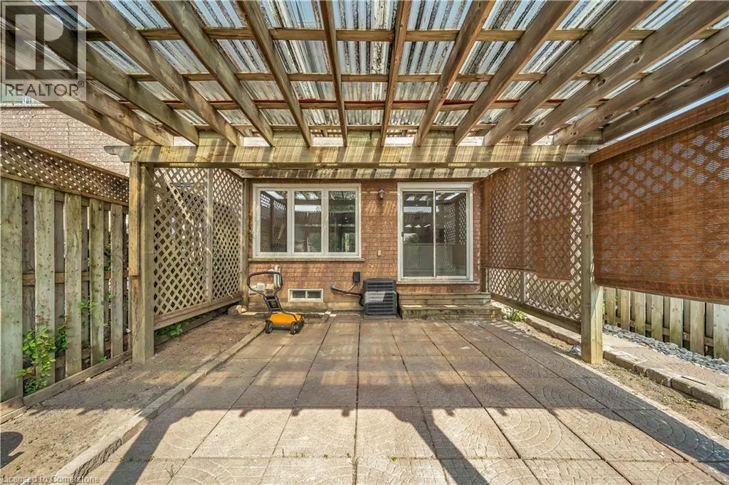 48 JAMES YOUNG Drive