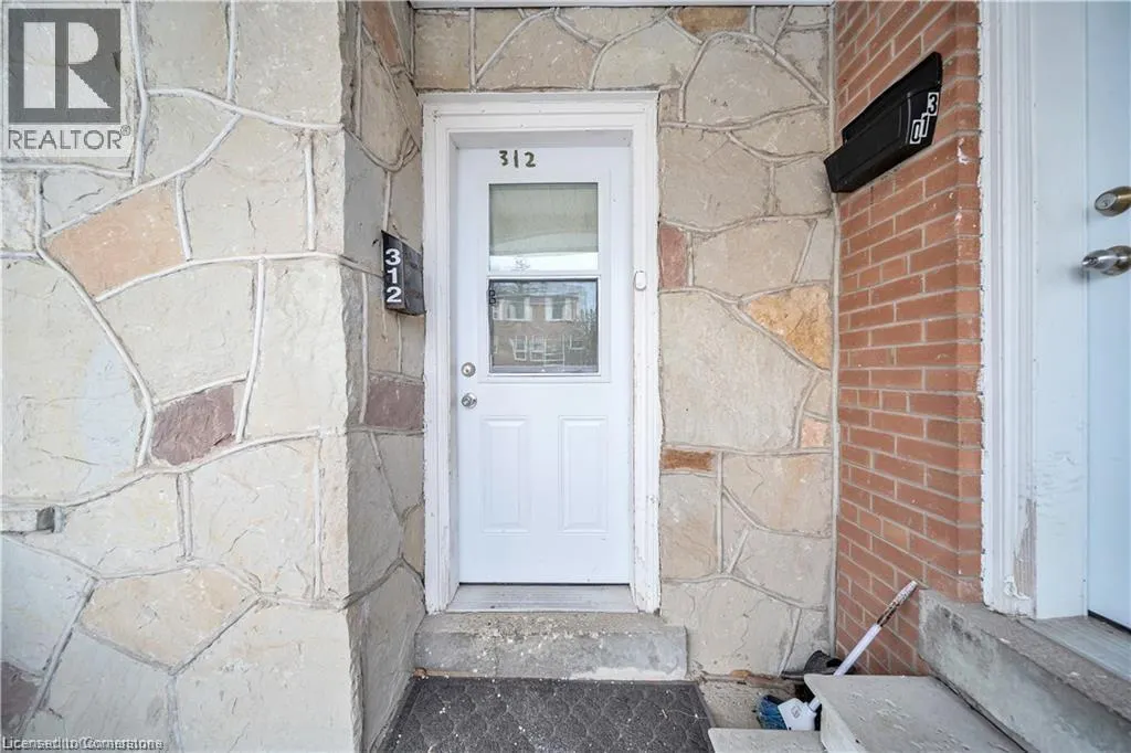 312 WESTCOURT Place