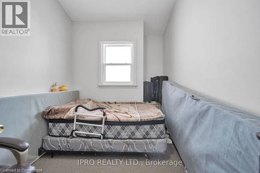 312 WESTCOURT Place