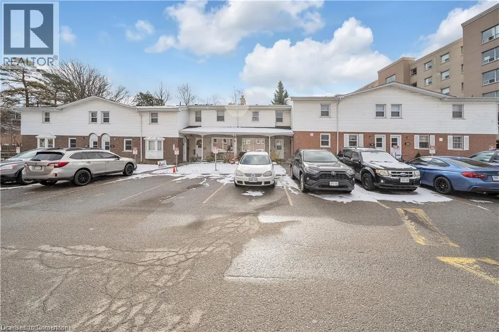 312 WESTCOURT Place