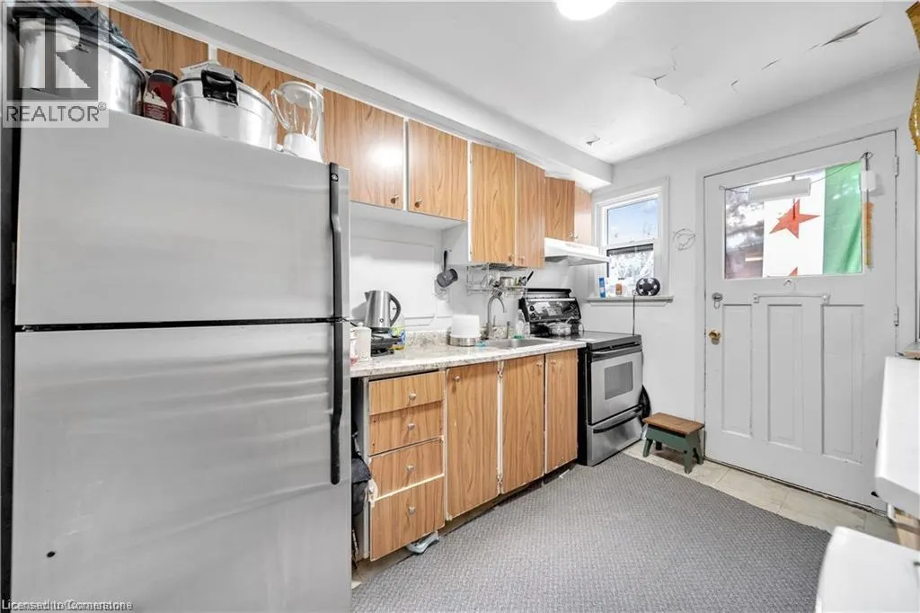 312 WESTCOURT Place