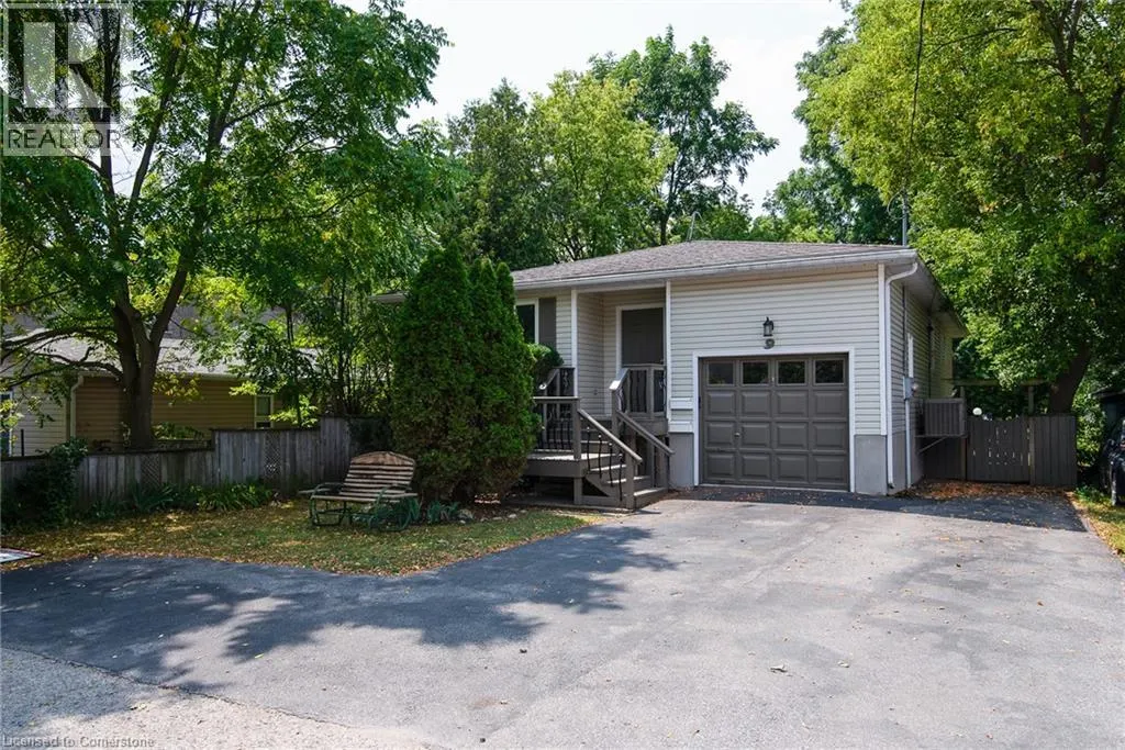 9 MACVILLE Avenue