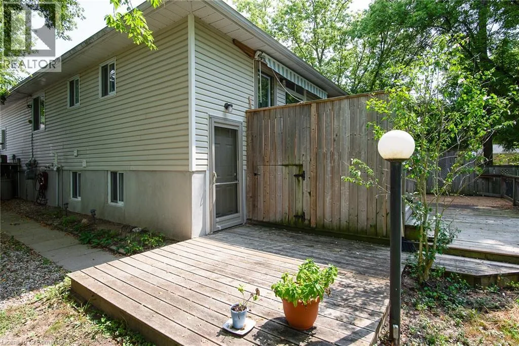 9 MACVILLE Avenue