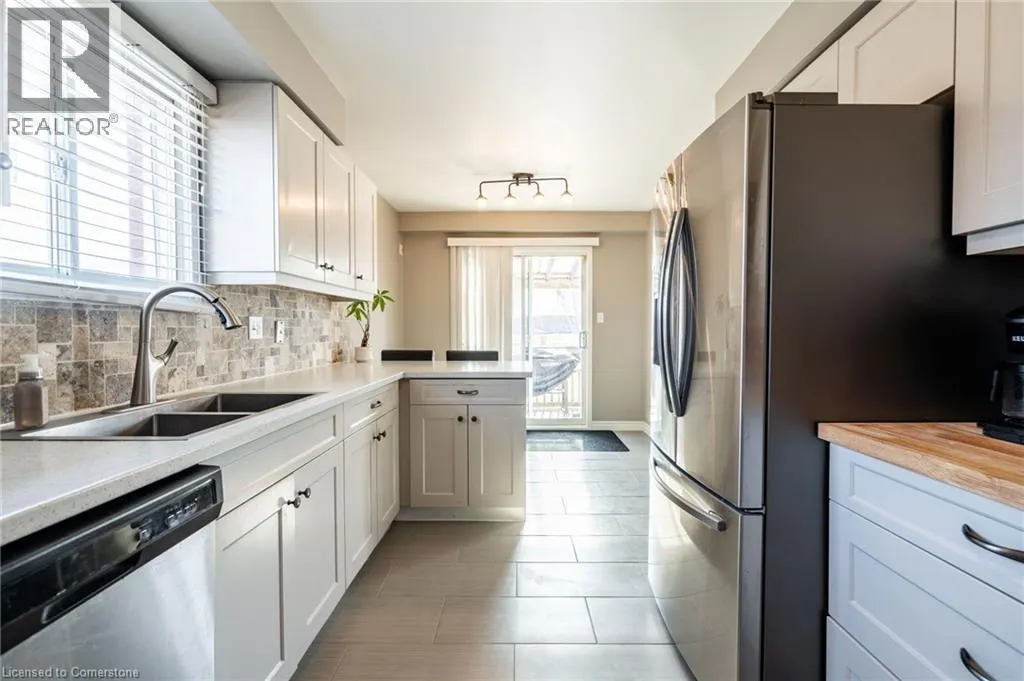 2 BRONTE Court