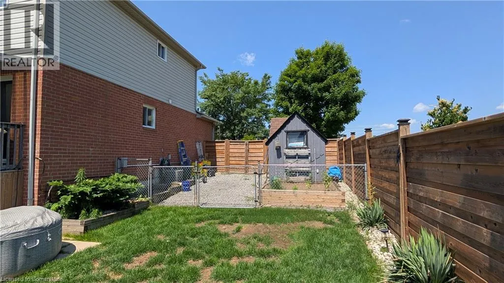 2 BRONTE Court