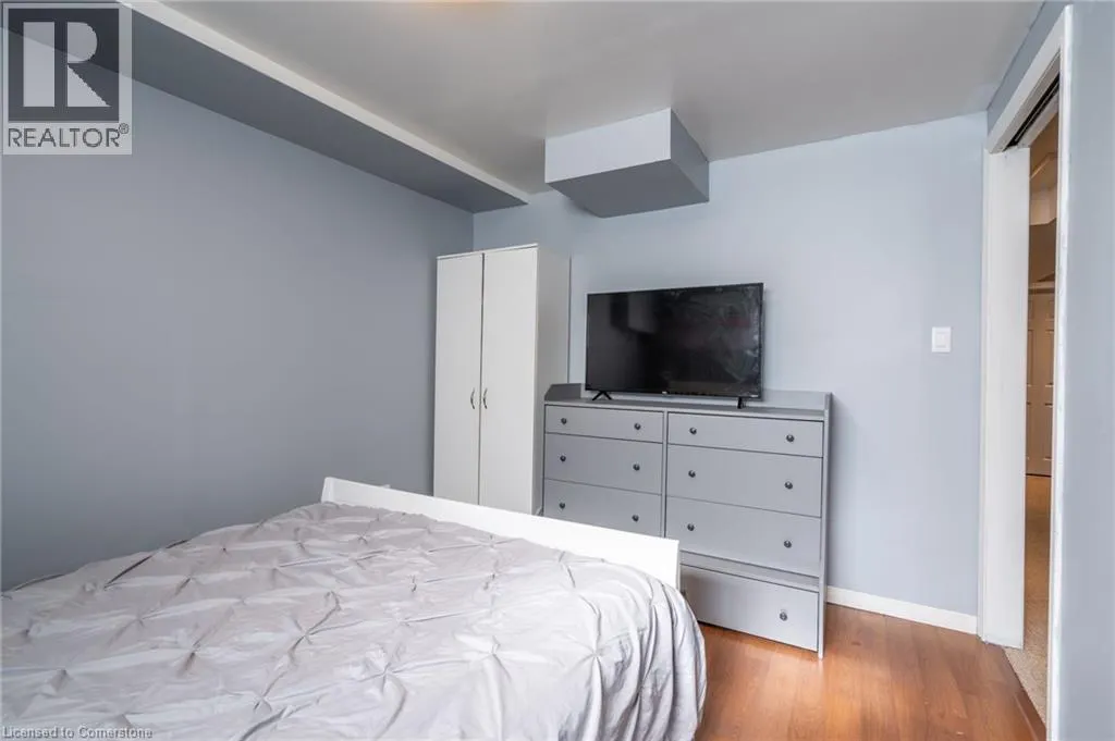 2 BRONTE Court