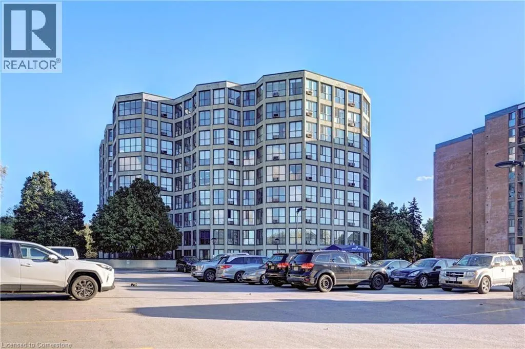 24 MARILYN Drive N Unit# 401, #401