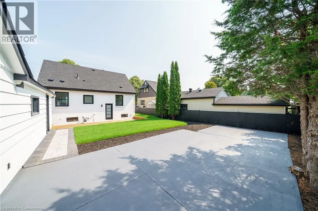 45 SYLVIA Crescent