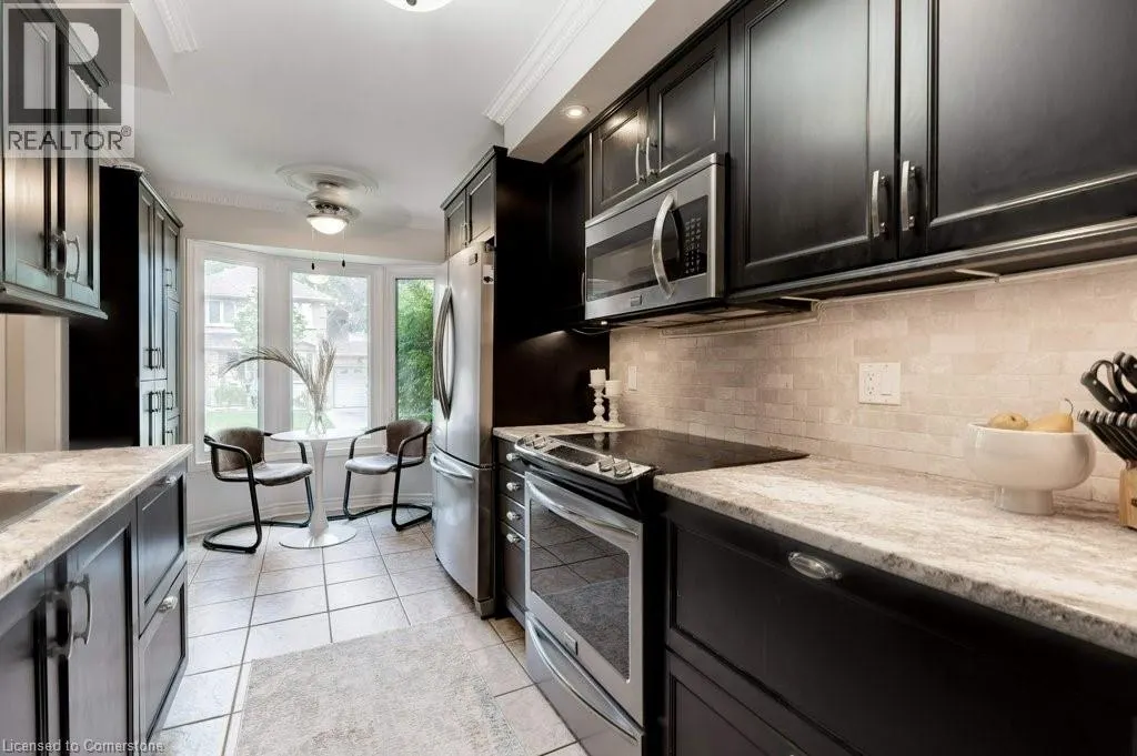 800 UPPER PARADISE Road Unit# 15, #15