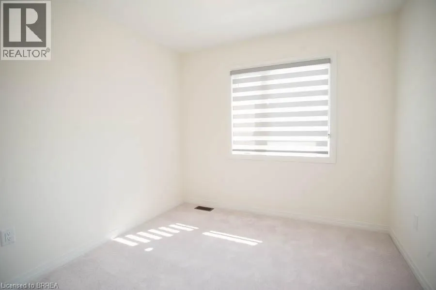 27 WAKELING Drive