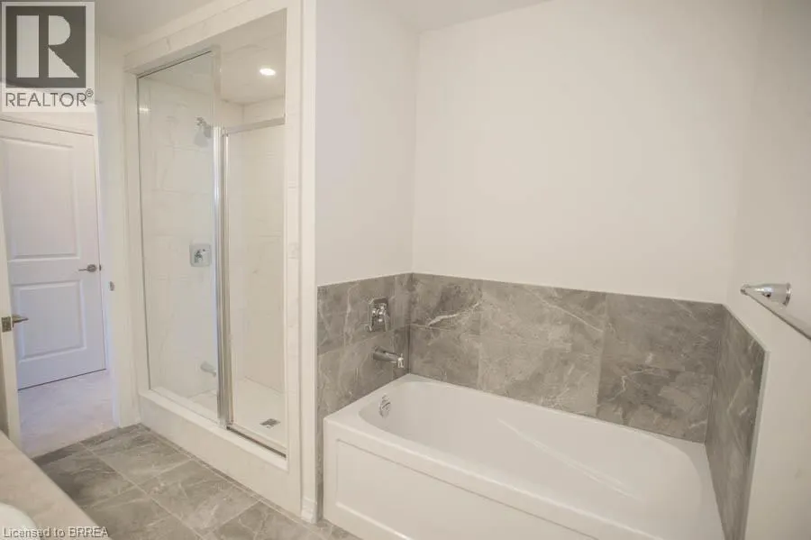 27 WAKELING Drive