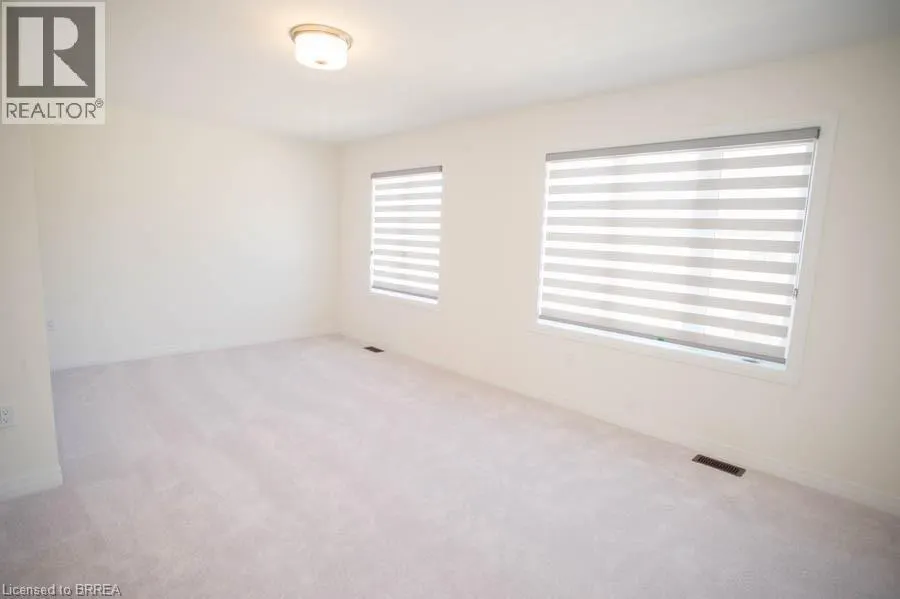 27 WAKELING Drive