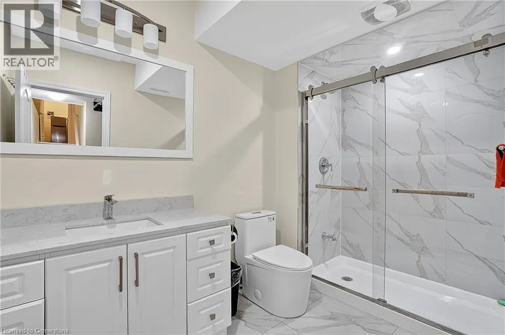 124 SEABROOK Drive Unit# 109, #109
