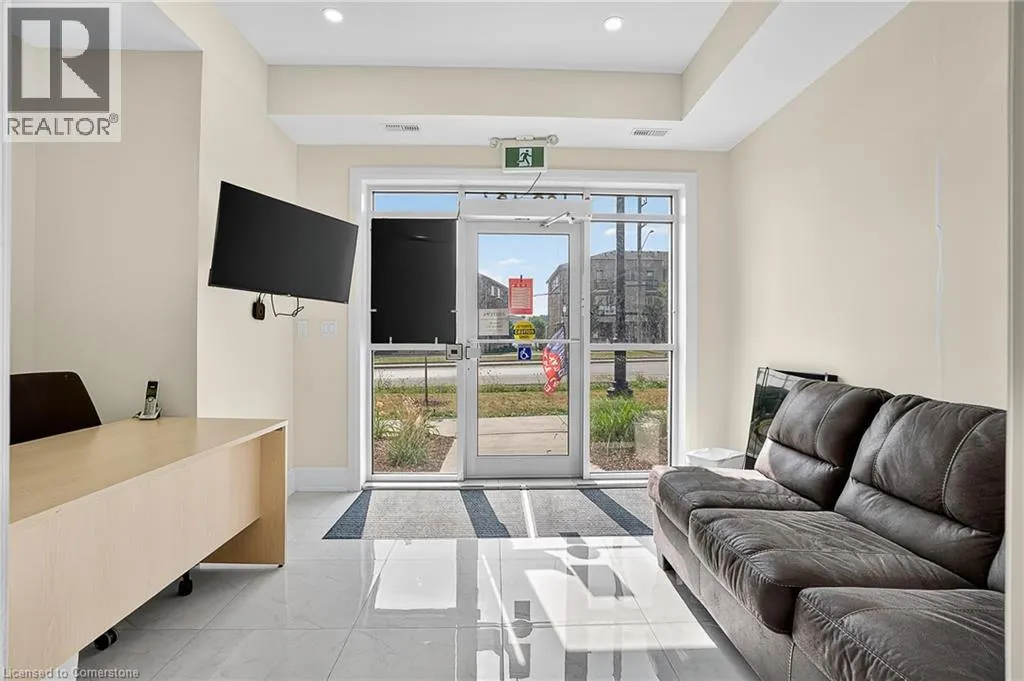 124 SEABROOK Drive Unit# 109, #109