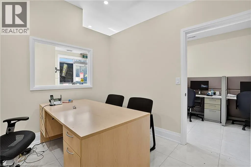 124 SEABROOK Drive Unit# 109, #109