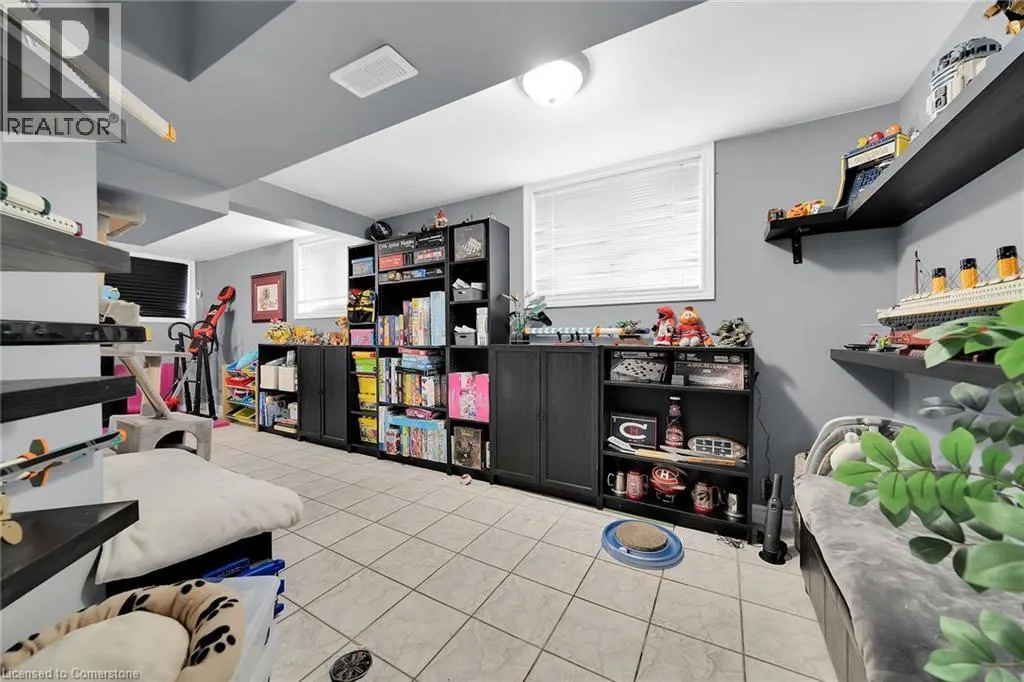 2 TYLER Drive