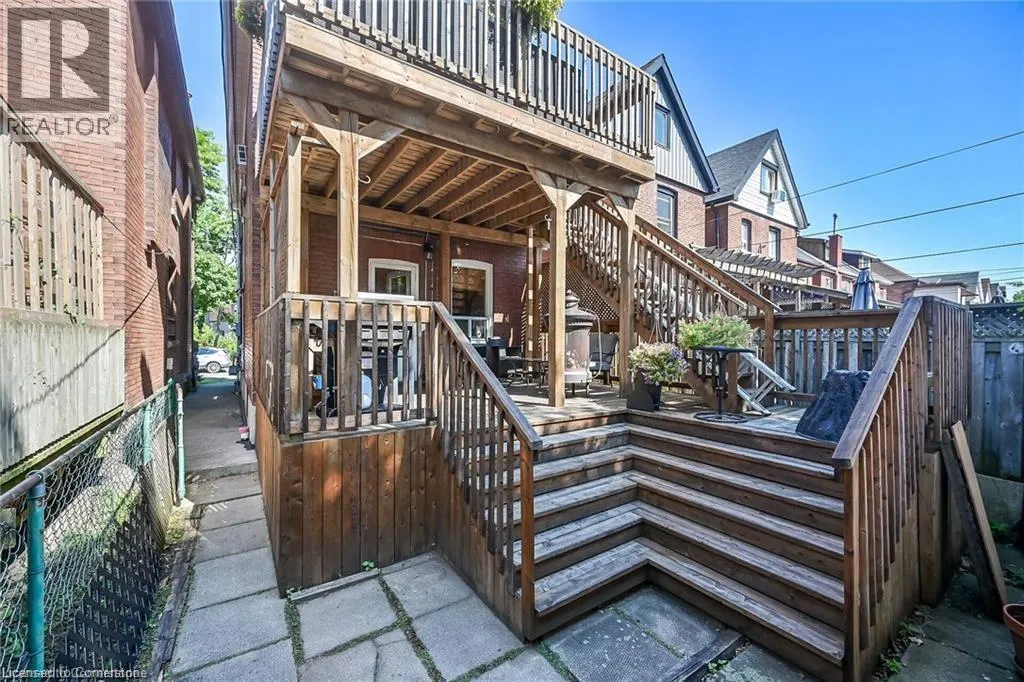 49 EAST BEND Avenue S