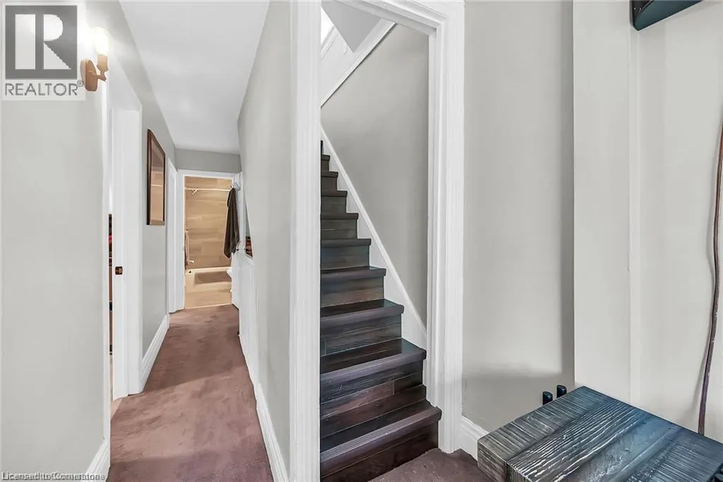 49 EAST BEND Avenue S