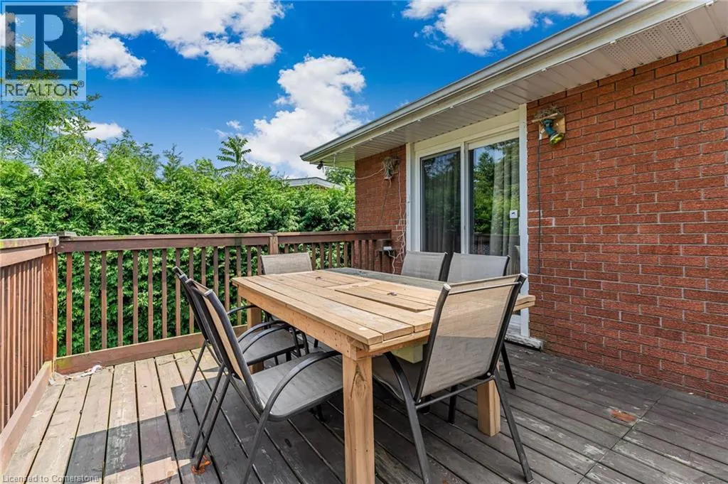 120 BUCKINGHAM Drive