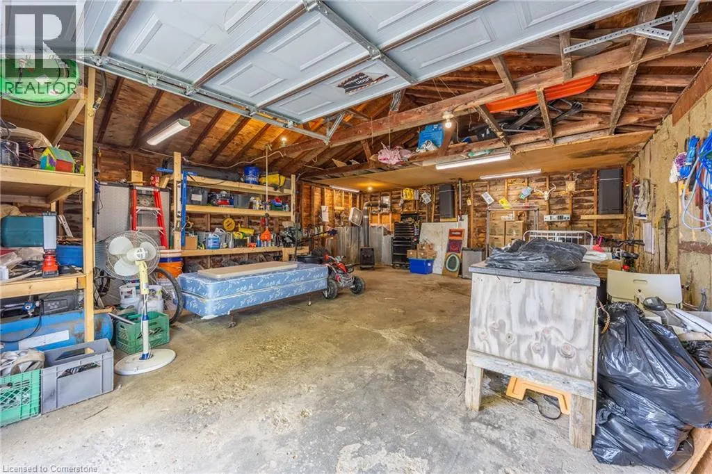 258 LYNN VALLEY Road