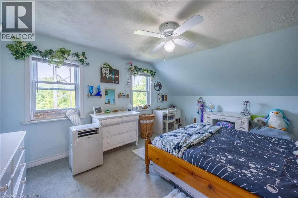 258 LYNN VALLEY Road