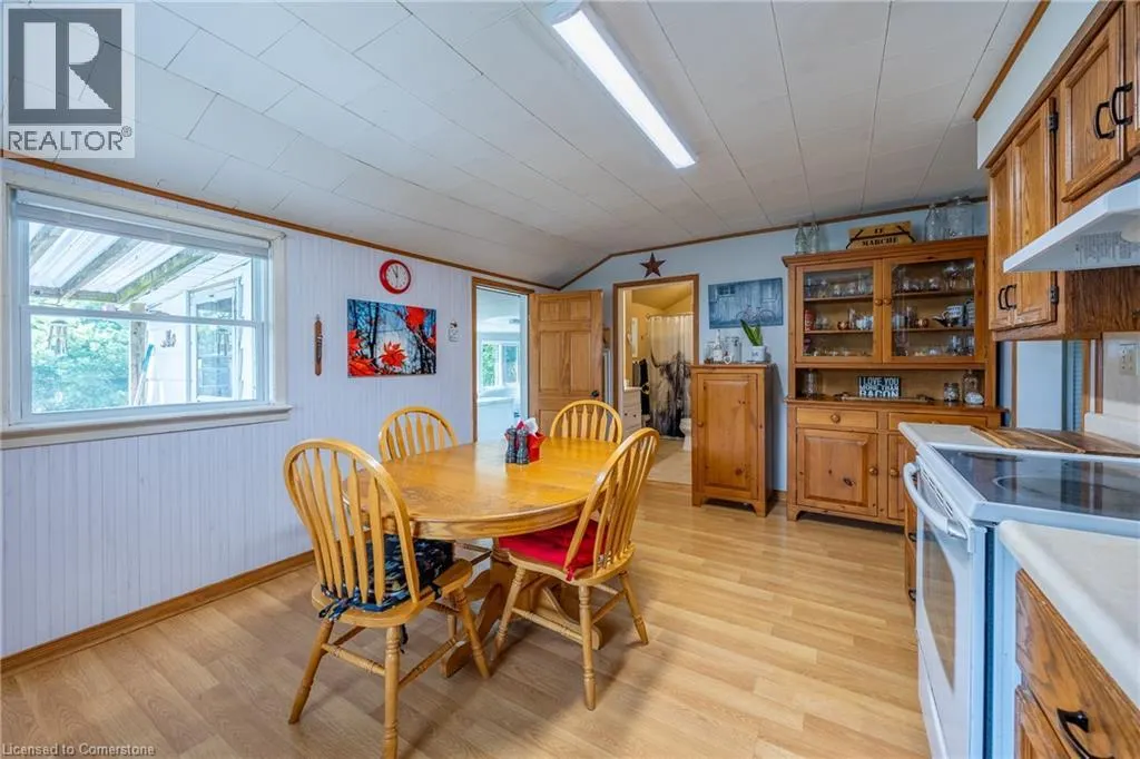 258 LYNN VALLEY Road