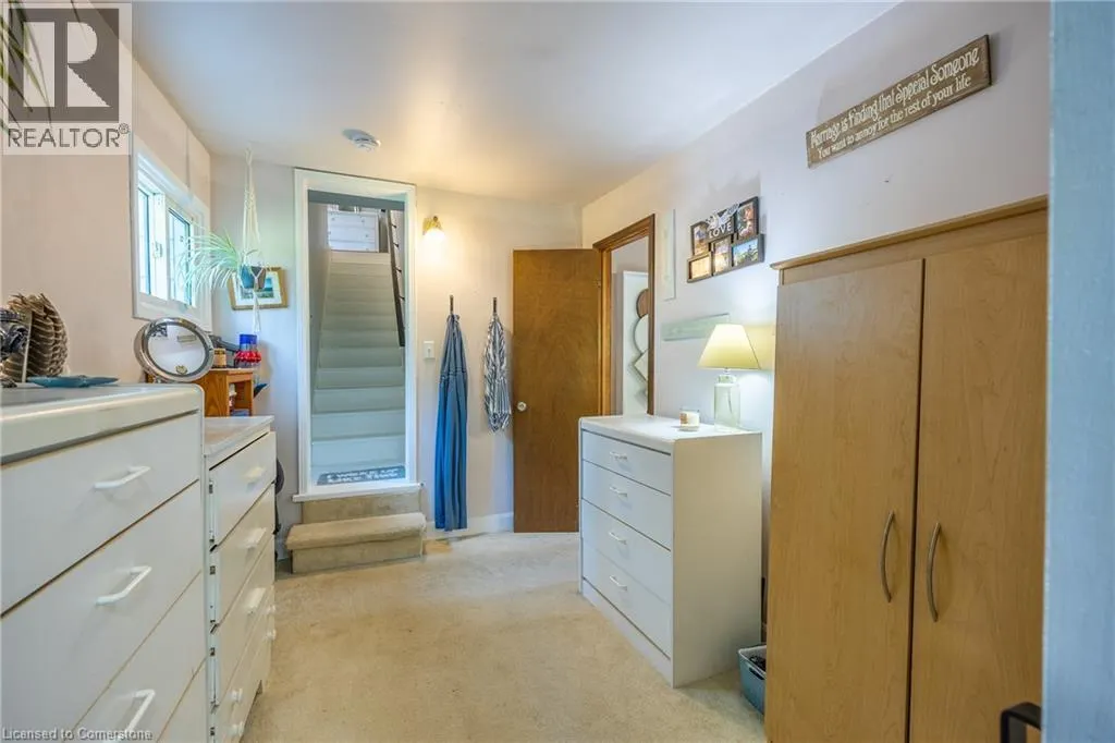 258 LYNN VALLEY Road