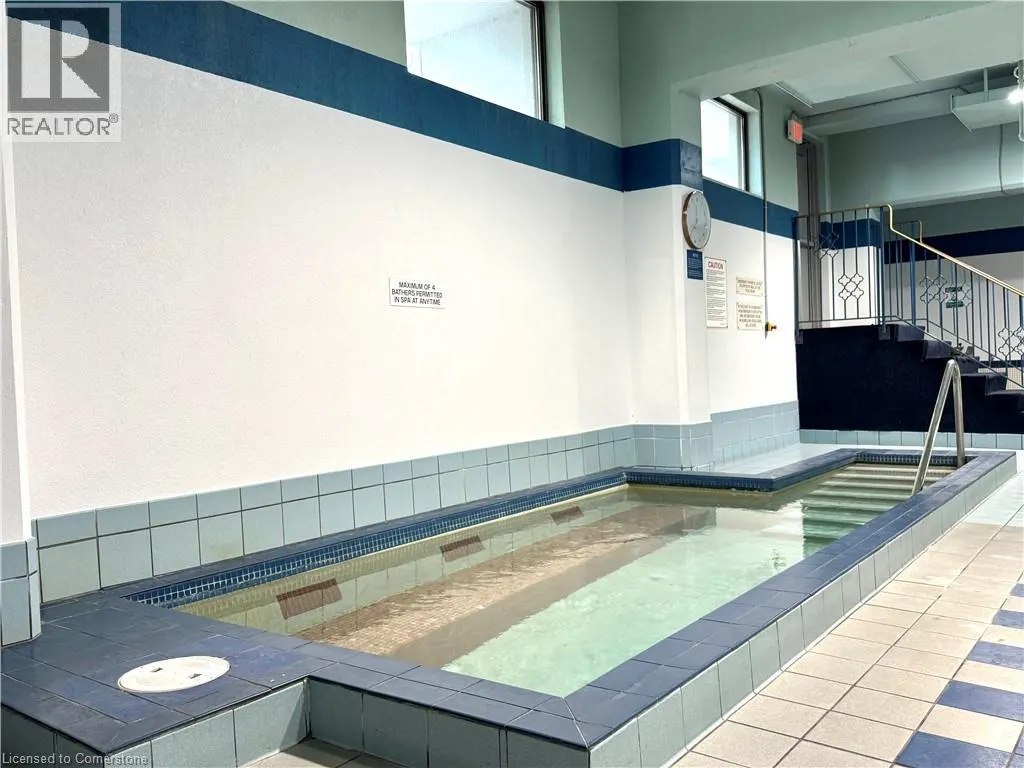 250 GLENRIDGE Drive Unit# 1103, #1103