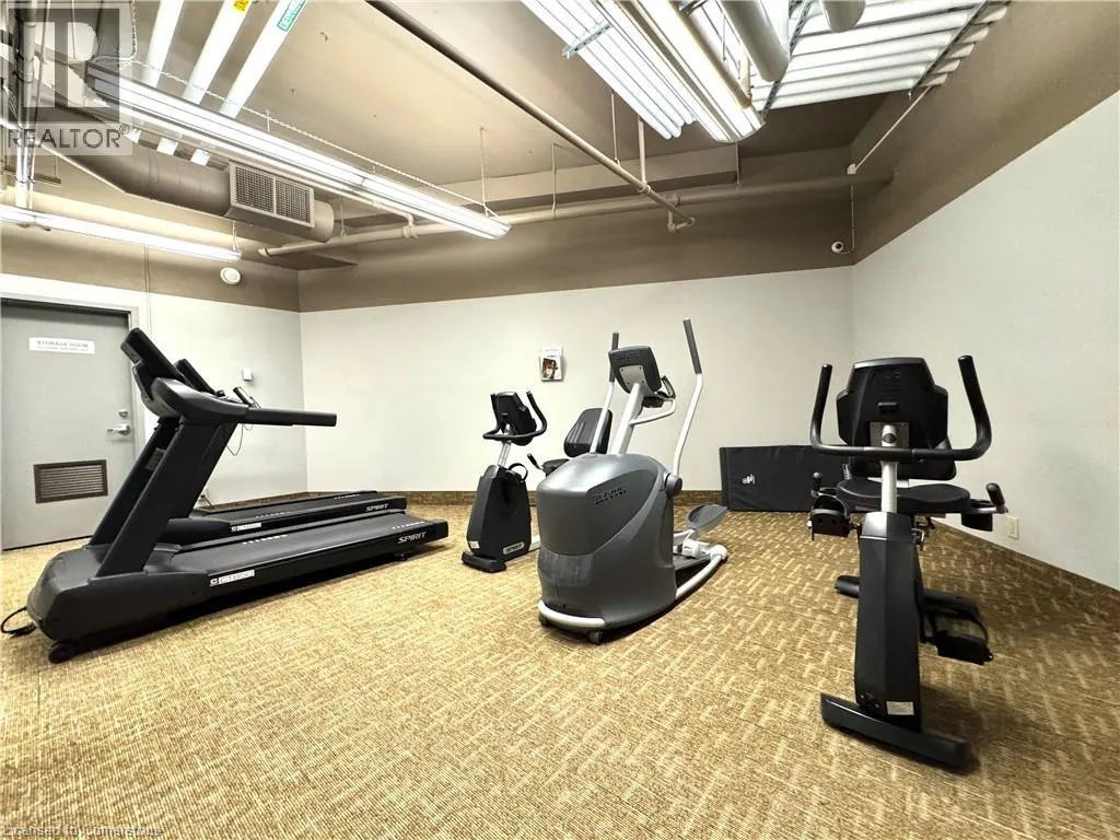 250 GLENRIDGE Drive Unit# 1103, #1103