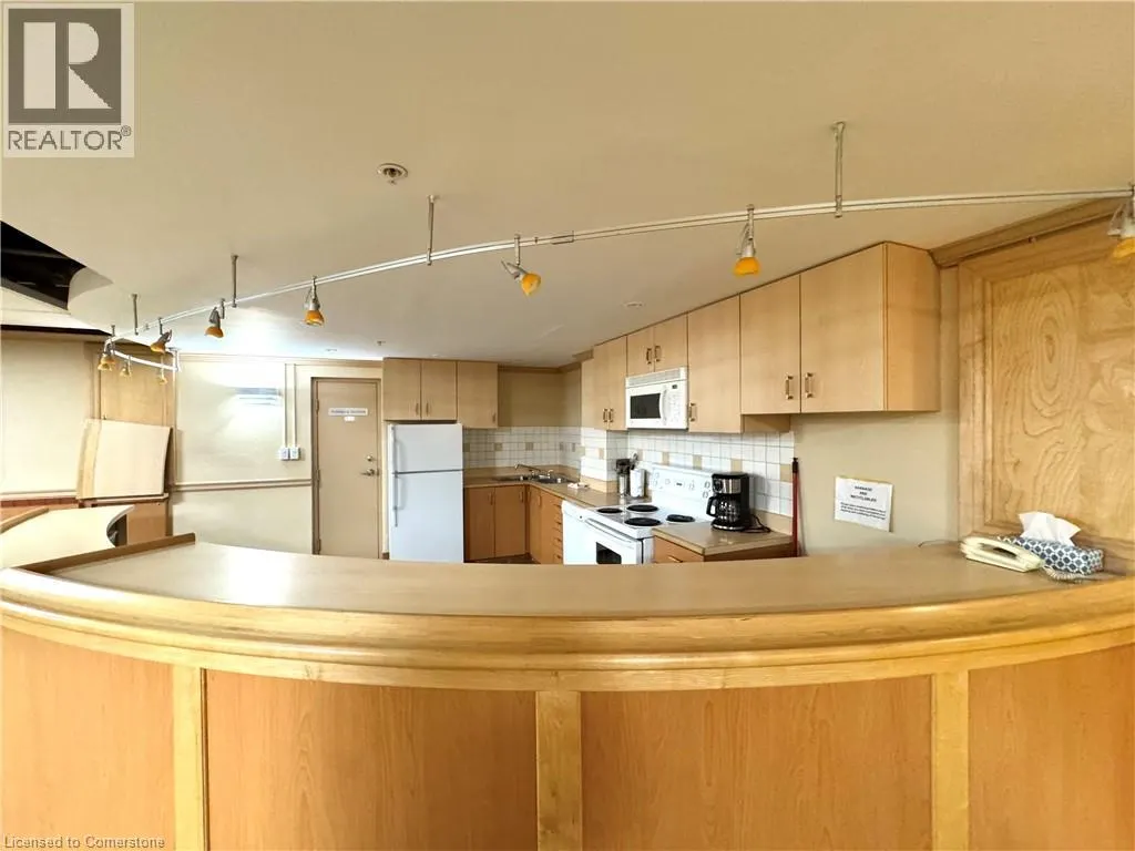 250 GLENRIDGE Drive Unit# 1103, #1103