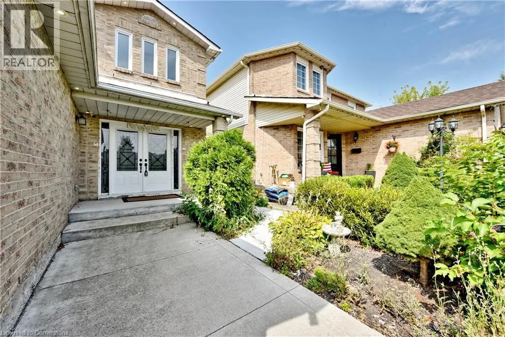 5570 SHORECREST Crescent
