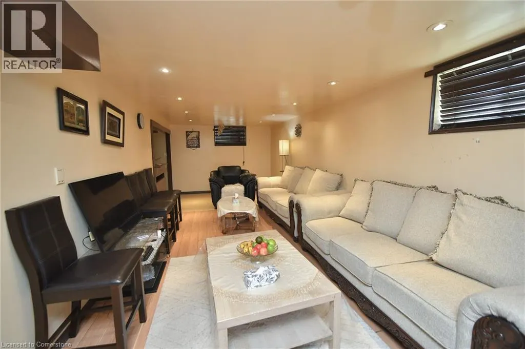 78 HORNING Drive