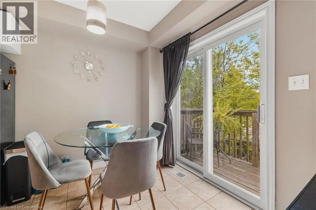 250 AINSLIE Street S Unit# 72, #72