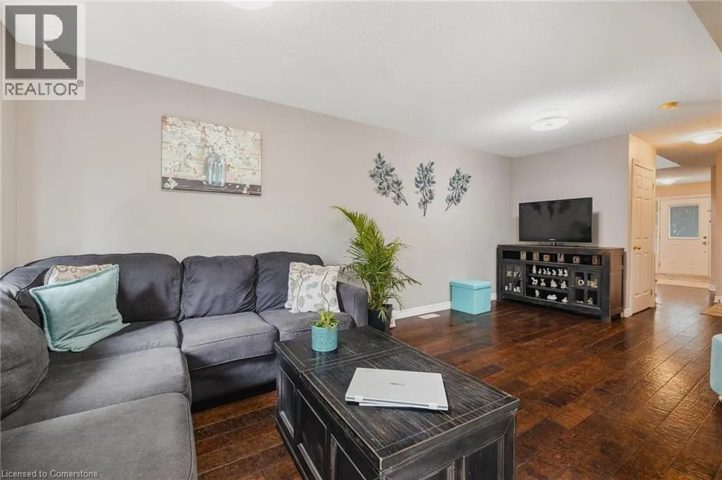250 AINSLIE Street S Unit# 72, #72