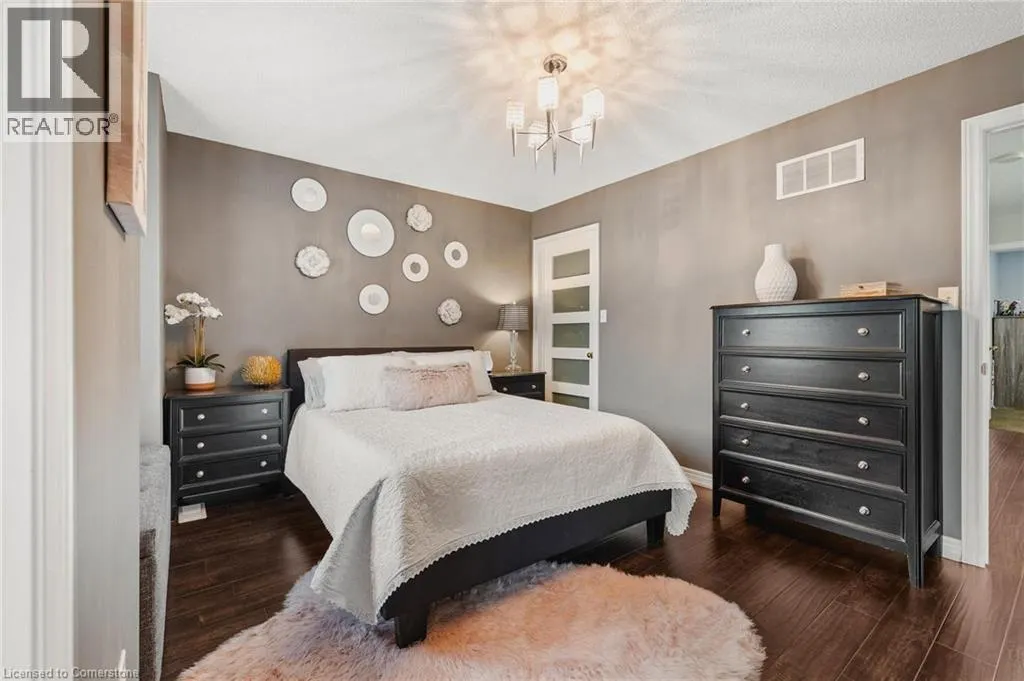 250 AINSLIE Street S Unit# 72, #72