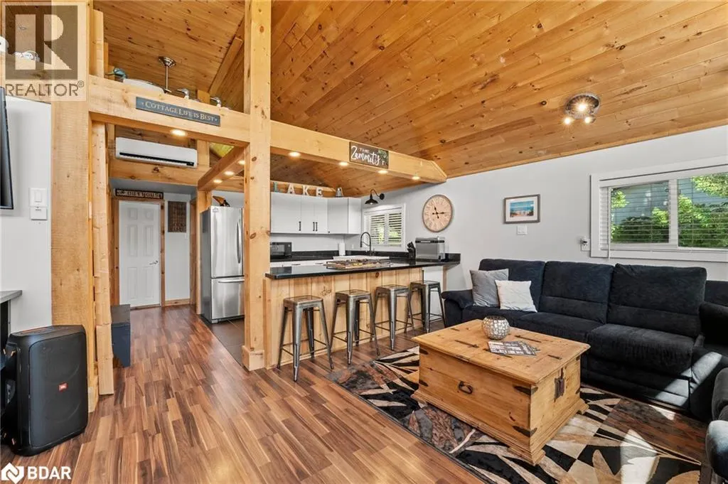 104 FULSOM Crescent